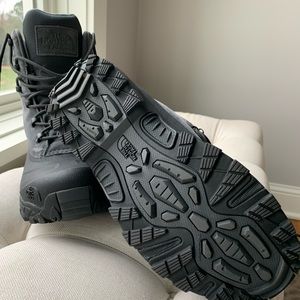Men’s North Face Chilkat snow boot